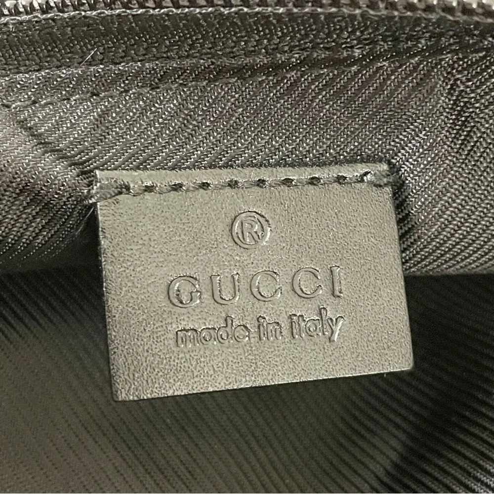 Gucci black monogram canvas and leather Y2K sling backpack bag - Picture 6 of 11